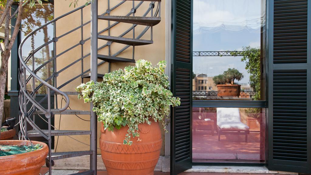 Rental In Rome - Fontana Di Trevi Penthouse Exterior photo