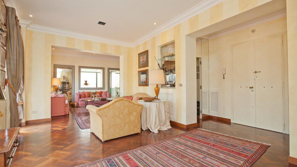 Rental In Rome - Fontana Di Trevi Penthouse Exterior photo